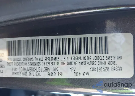 2017 Jeep Wrangler Sahara 4X4 z USA, uszkodzony, nr VIN 1C4AJWBGXHL511384